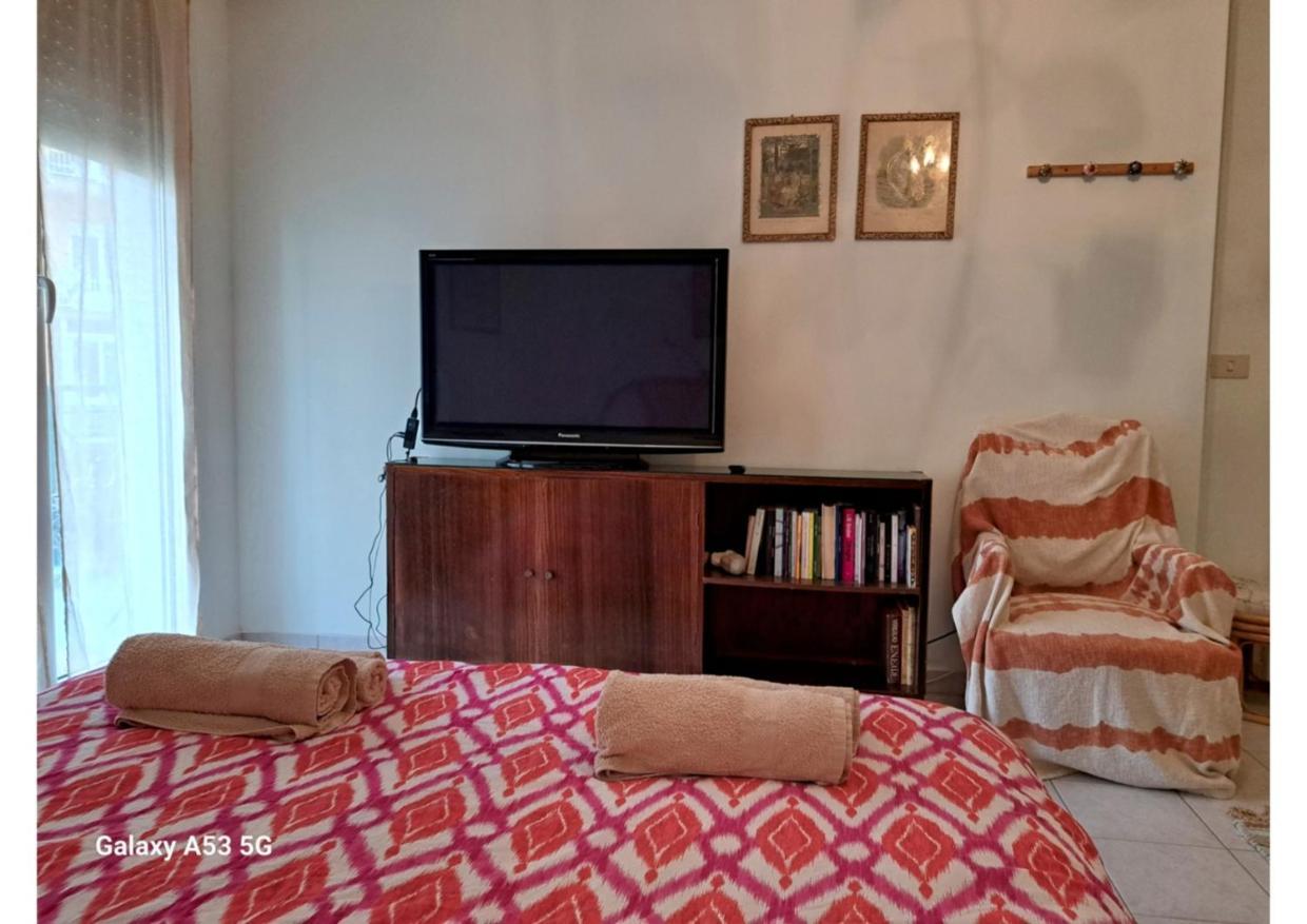 Centrale Vicino Spiagge E Ciclabile + Box-Auto ! Apartment Арма ди Таджия Екстериор снимка